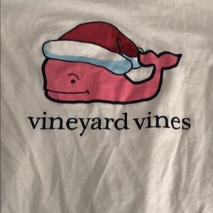 White vineyard vines long sleeve Christmas